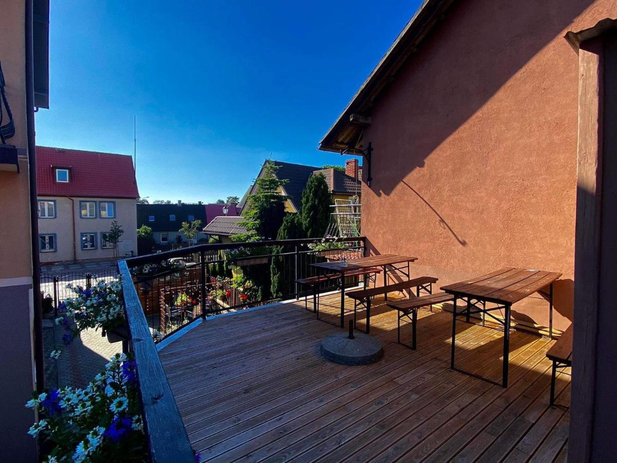 Pokoje Goscinne Marcin Leba Exterior foto