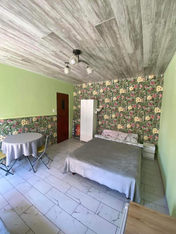 Pokoje Goscinne Marcin Leba Exterior foto