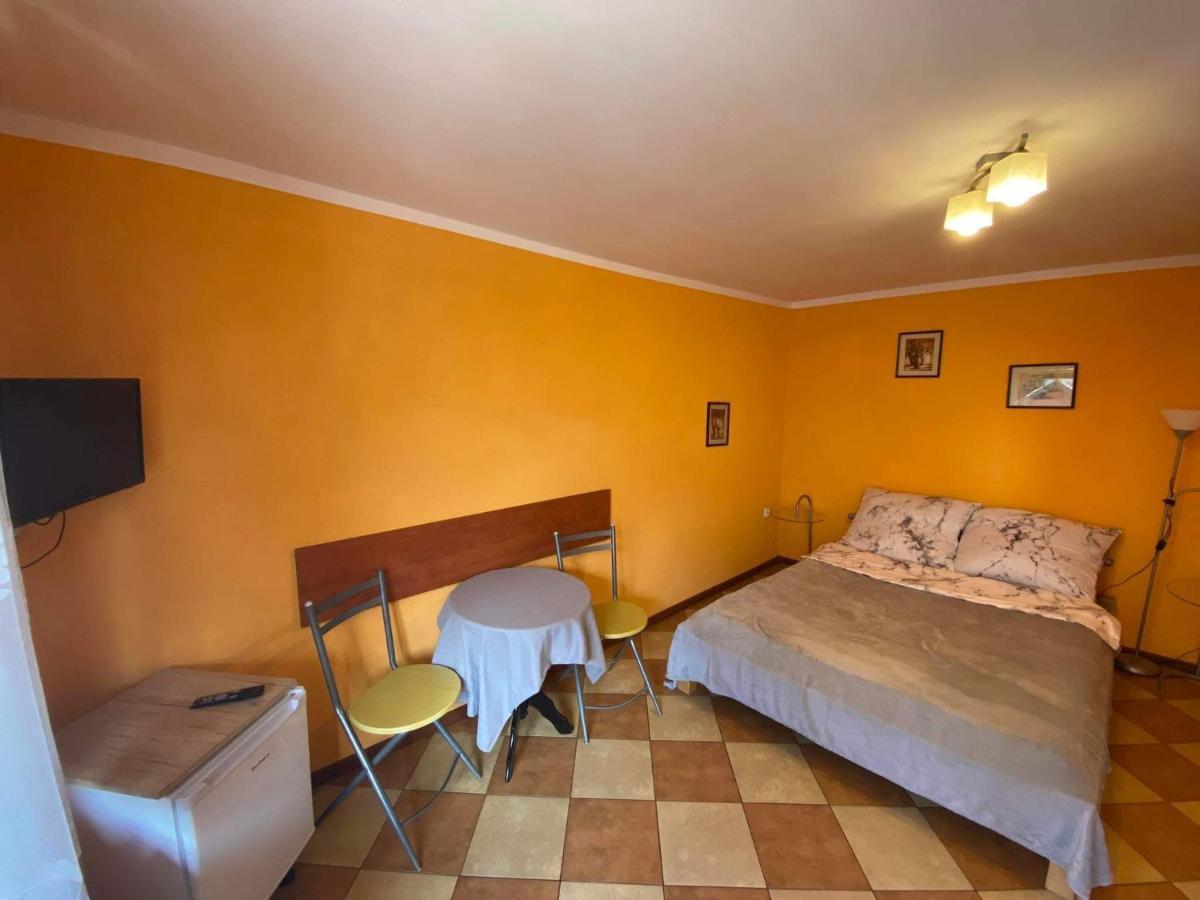 Pokoje Goscinne Marcin Leba Exterior foto