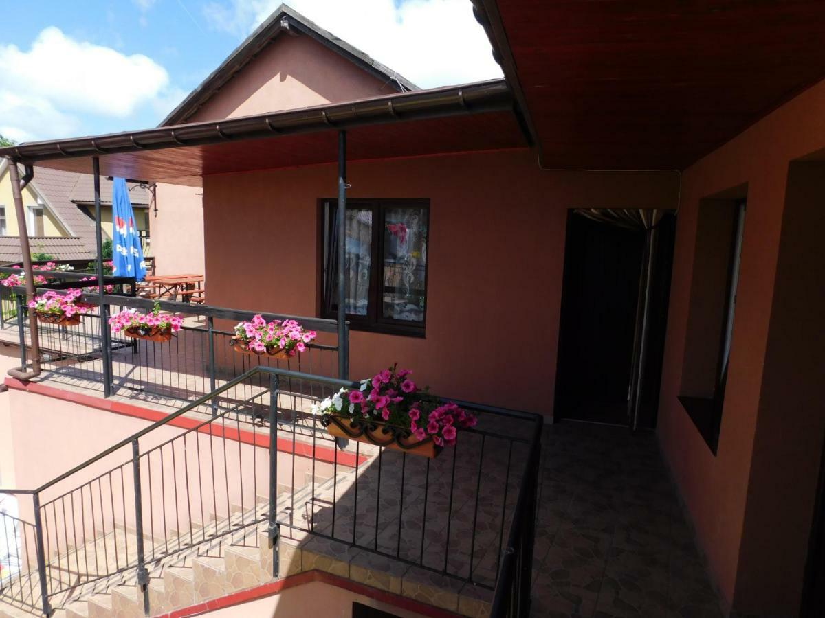 Pokoje Goscinne Marcin Leba Exterior foto